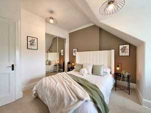 Photo 10- click for photo gallery